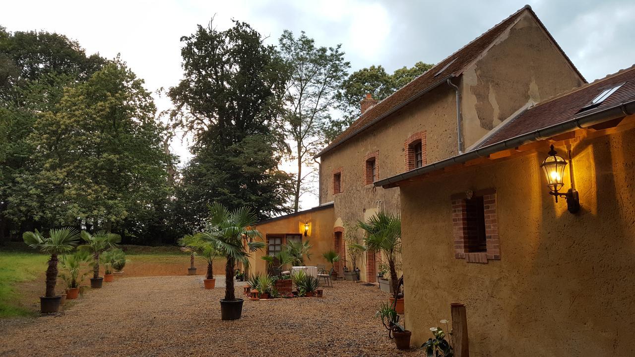 Hotel Des 4 Continents - Le Mans Saint-Saturnin  Ngoại thất bức ảnh